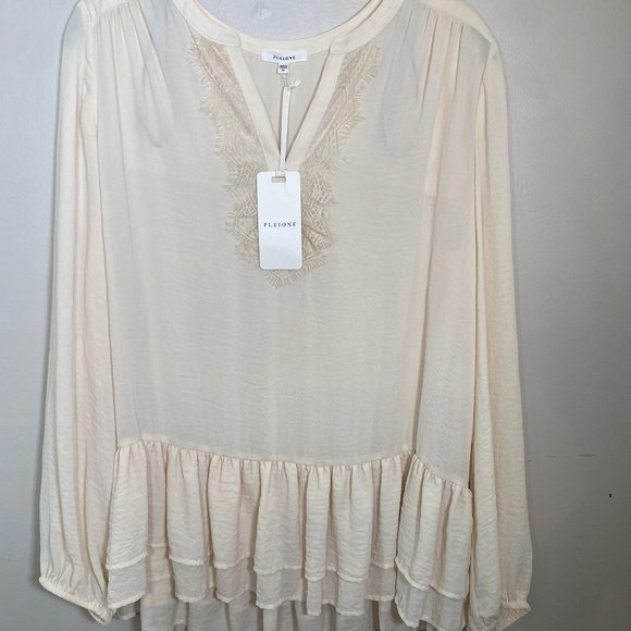 Pleione Tops - NWT Pleione Cream Ruffled-Hem Blouse